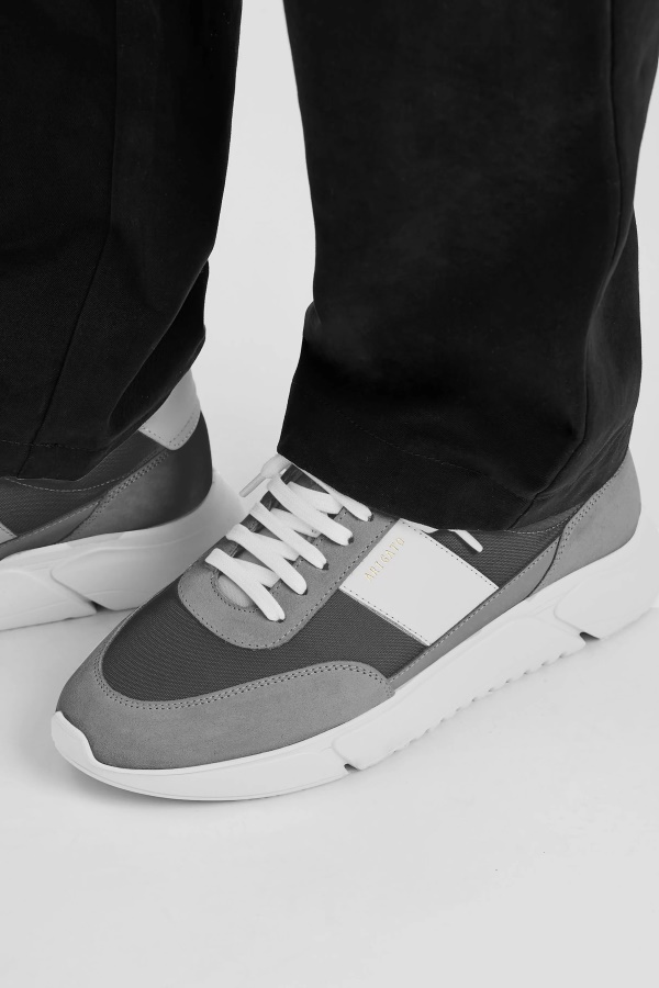 Genesis Bağbozumu Koşucu Axel Arigato Siyah Beyaz