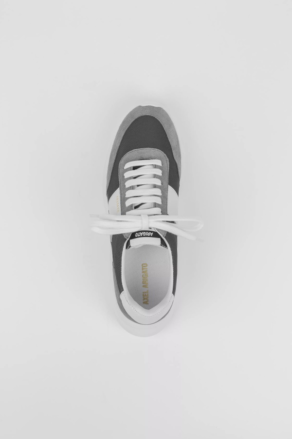 Genesis Bağbozumu Koşucu Axel Arigato Siyah Beyaz