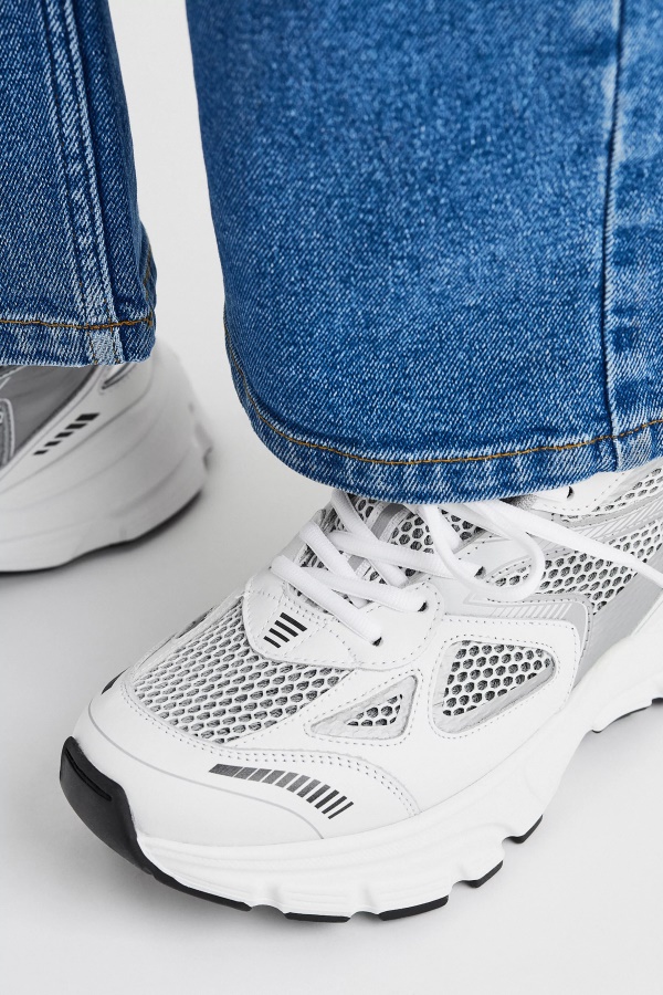 Axel Arigato Beyaz Gümüş Maraton Koşucusu