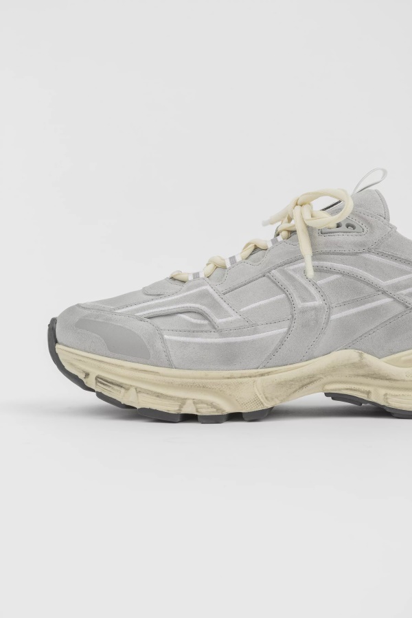 Maraton R-izi Gri Axel Arigato